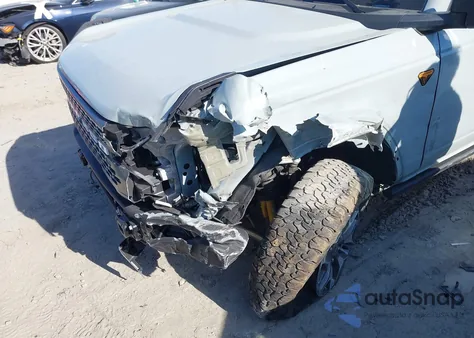 2023 Ford Bronco Badlands z USA, uszkodzony, nr VIN 1FMEE5DP7PLB81565